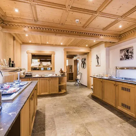 Andre Arnold - Boutique 3* Solden